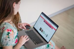 5 ferramentas essenciais para monitorar sua segurança online e melhorar seu estilo de vida digital