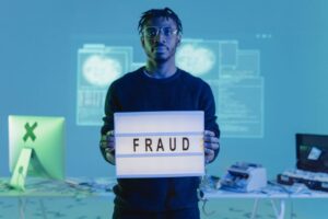 Como proteger seu estilo de vida conectado: 5 práticas essenciais para evitar fraudes digitais
