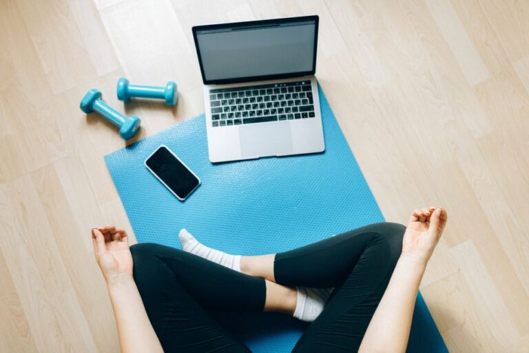 Como proteger sua saúde mental em ambientes digitais: estratégias para um lifestyle equilibrado